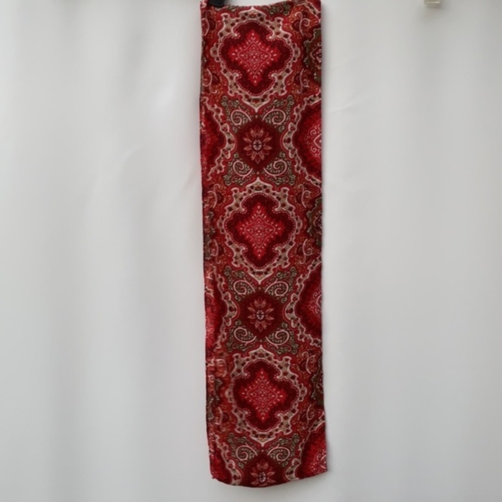 Red‎ tones flowing infinity scarf - Picture 3 of 6